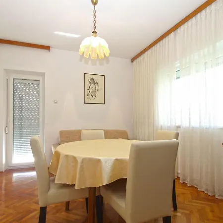 Milorad 786 Apartment